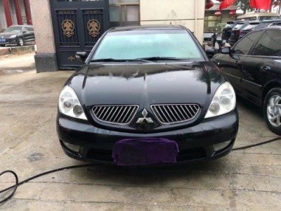 07年三菱戈蓝小型车