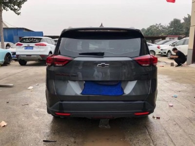 19年雪佛兰沃兰多小型车