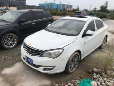 15年荣威荣威350小型车