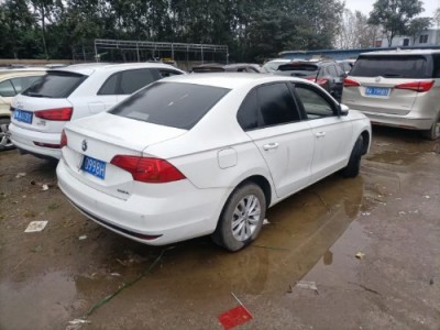 18年大众宝来小型车
