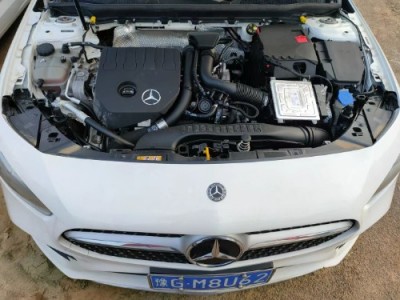 20年奔驰A级小型车