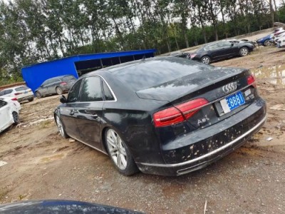 16年奥迪奥迪A8L小型车