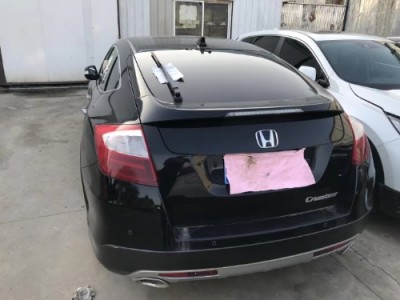 16年本田歌诗图小型车