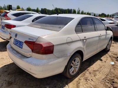 18年大众捷达小型车