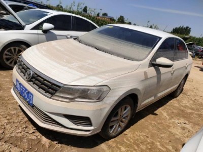 18年大众捷达小型车