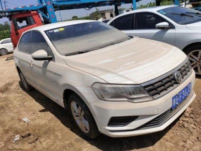 18年大众捷达小型车