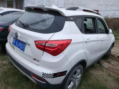 17年长安长安CS35小型车