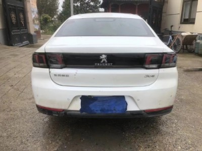 18年标致标致308小型车
