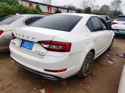 20年斯柯达明锐小型车