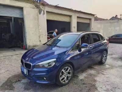 16年宝马宝马2系小型车