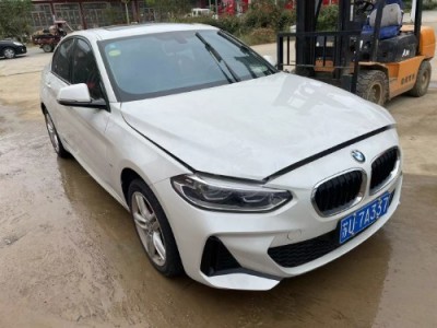 20年宝马宝马1系小型车