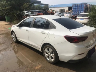 20年雪佛兰科沃兹小型车