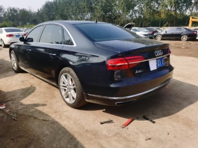 15年奥迪奥迪A8L小型车