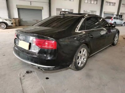 12年奥迪奥迪A8L小型车