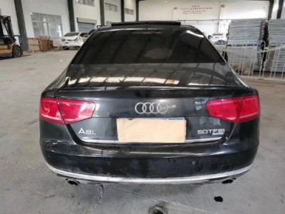 12年奥迪奥迪A8L小型车