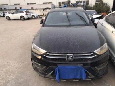 16年众泰众泰SR7小型车