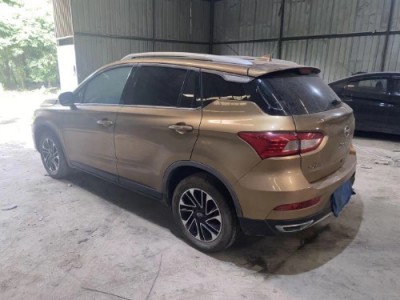 16年广汽传祺传祺GS4小型车