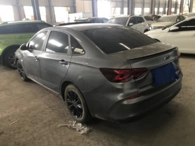 19年雪佛兰科鲁泽小型车