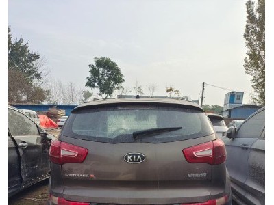 13年起亚智跑SUV