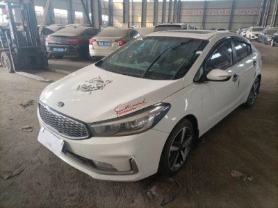 18年起亚起亚K3小型车