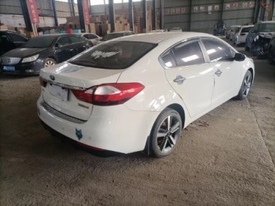 18年起亚起亚K3小型车