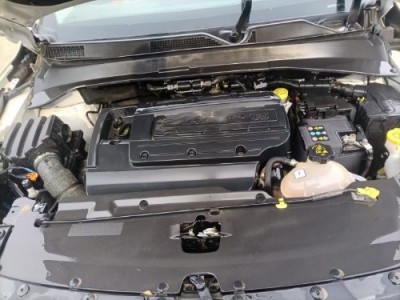17年Jeep指南者小型车
