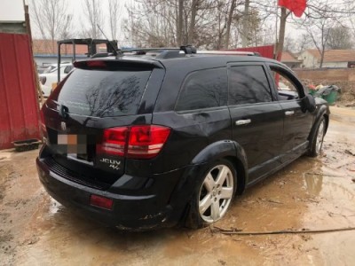 10年道奇酷威小型车