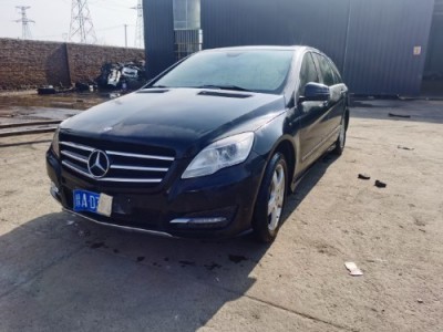 年奔驰奔驰R级小型车