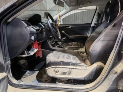 19年大众帕萨特小型车