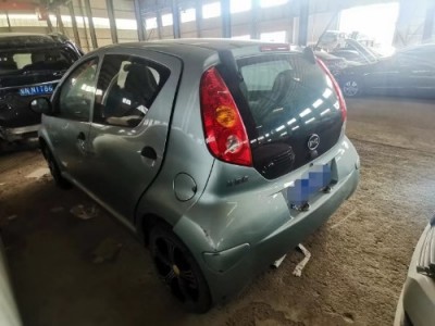 13年比亚迪比亚迪F0小型车