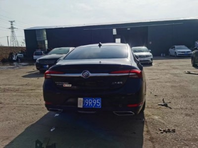 21年别克君越小型车