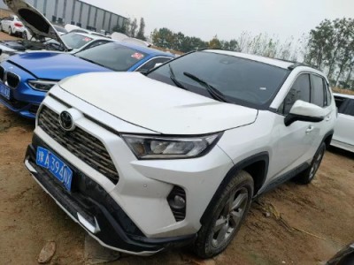 21年丰田RAV4荣放小型车