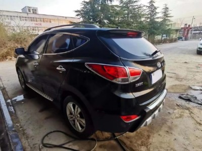 13年现代现代ix35SUV