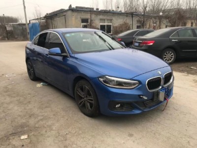 19年宝马宝马1系小型车