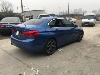 19年宝马宝马1系小型车