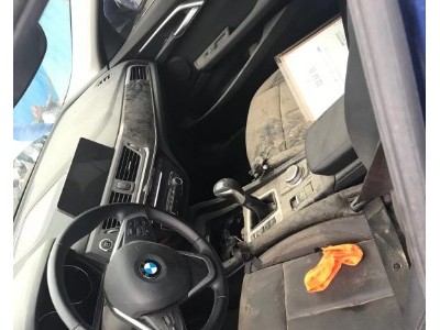 19年宝马宝马1系小型车