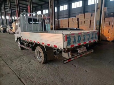 20年江淮悦悦小型车