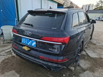 20年奥迪奥迪Q7SUV