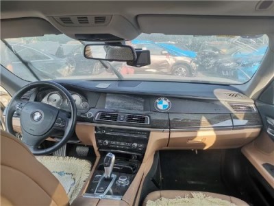 12年宝马宝马7系小型车