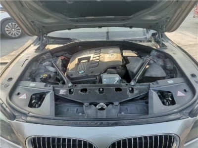 12年宝马宝马7系小型车