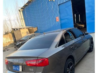 13年奥迪奥迪A6L小型车
