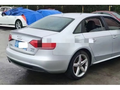 11年奥迪奥迪A4L小型车