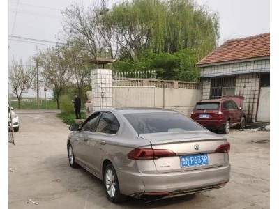 19年大众宝来中型车