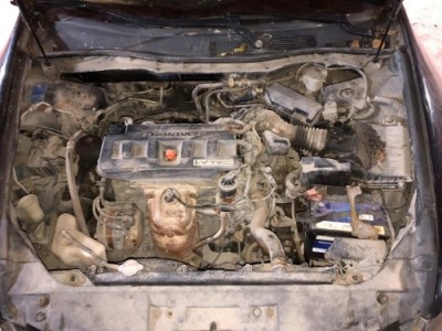 11年本田雅阁中型车
