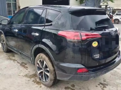 18年丰田RAV4荣放SUV