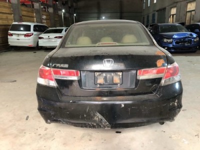 11年本田雅阁小型车