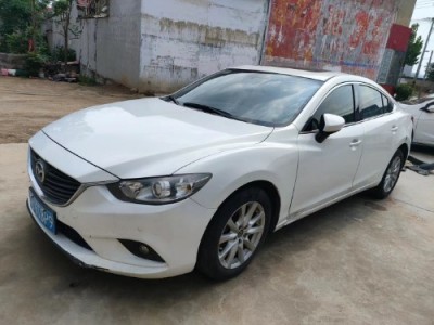 15年马自达阿特兹小型车
