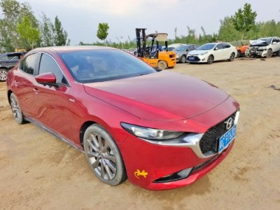 20年马自达马自达3 昂克赛拉小型车