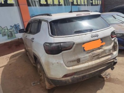 17年Jeep指南者SUV