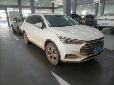 19年比亚迪唐SUV